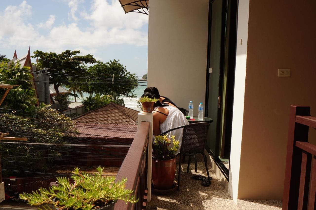 Kata Beachwalk Hotel And Bungalows Экстерьер фото